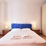 Flat Barbariga 12